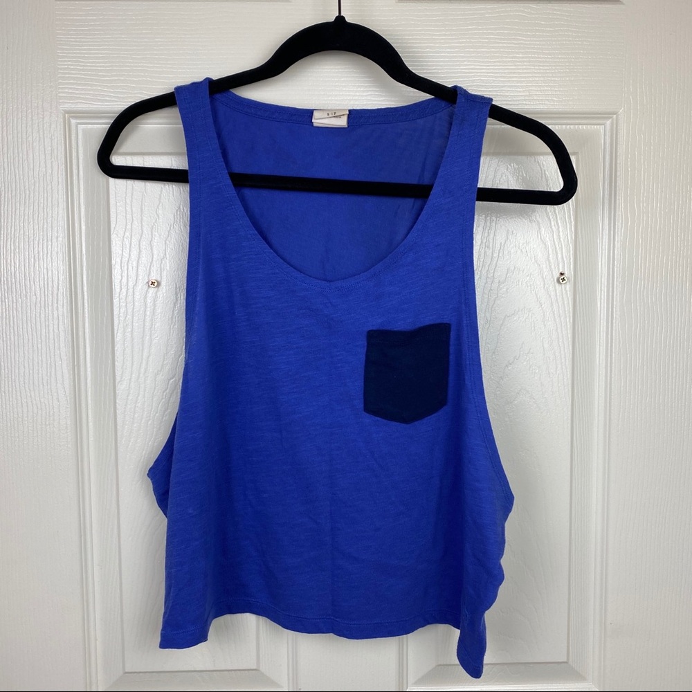 PINK blue workout top in Small